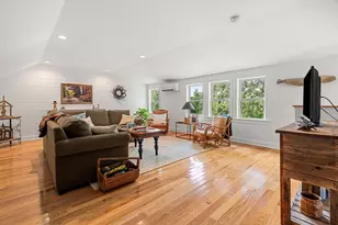 14 Merrill Ave, Amesbury, MA 01913 - Photo 35