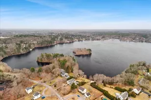 212 Scadding St, Taunton, MA 02780 - Photo 37