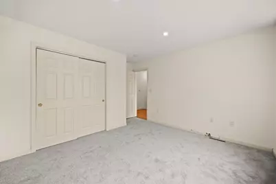 212 Scadding St, Taunton, MA 02780 - Photo 27
