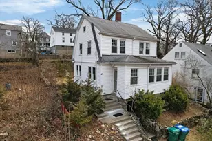 25 Elm St, Medford, MA 02155 - Photo 3