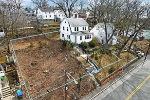 25 Elm St, Medford, MA 02155 - Photo 1