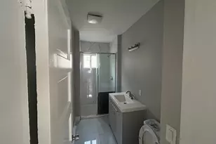 19 Henchman, Worcester, MA 01605 - Photo 11