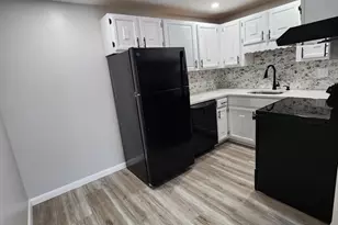 974976 Main St, Melrose, MA 02176 - Photo 5