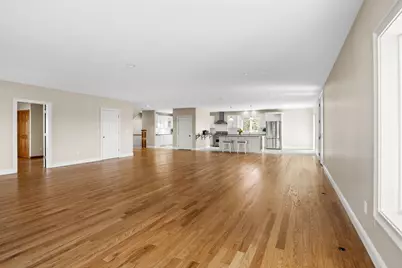 12 Groveland St, Wareham, MA 02532 - Photo 5