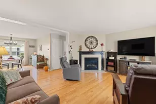 14 Mountain Ash Rd, East Bridgewater, MA 02333 - Photo 9