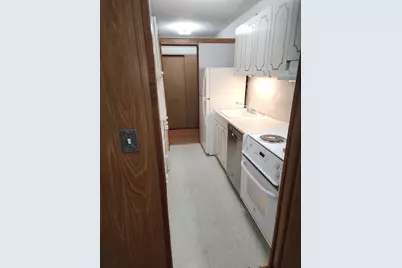 123 Sewall Ave #2D, Brookline, MA 02446 - Photo 13