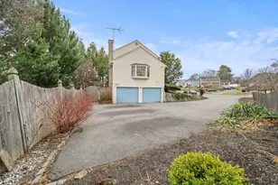 15 Valdora Dr, Stoneham, MA 02180 - Photo 33