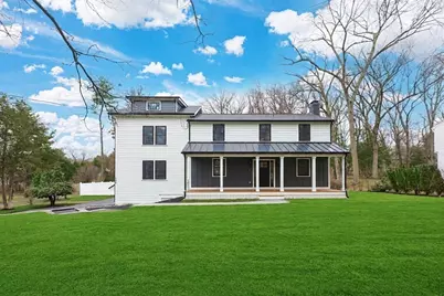 565 Elm St, Concord, MA 01742 - Photo 3
