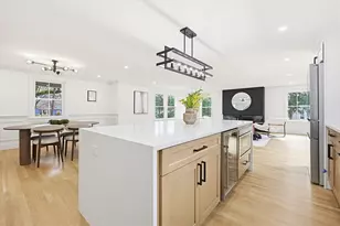 565 Elm St, Concord, MA 01742 - Photo 5