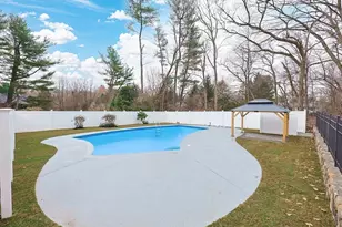 565 Elm St, Concord, MA 01742 - Photo 37