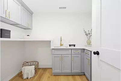 565 Elm St, Concord, MA 01742 - Photo 27