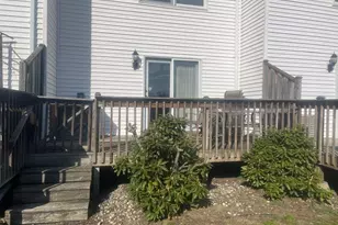 55 Empire St, Chicopee, MA 01013 - Photo 17