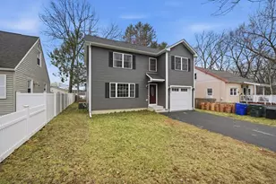 140 Temby St, Springfield, MA 01119 - Photo 3