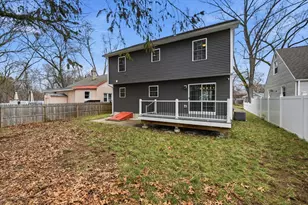 140 Temby St, Springfield, MA 01119 - Photo 35