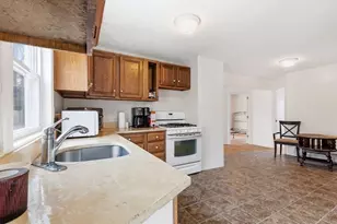 383 Summer St, Brockton, MA 02302 - Photo 3