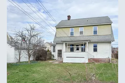 110 Bonneville Ave, Chicopee, MA 01013 - Photo 29