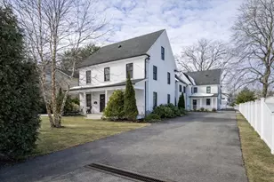 405 Parker St, Newton, MA 02459 - Photo 9