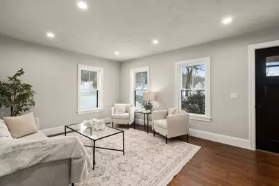 2 Northrop St, Hopedale, MA 01747 - Photo 7