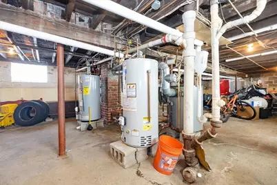 83 Calumet, Revere, MA 02151 - Photo 35