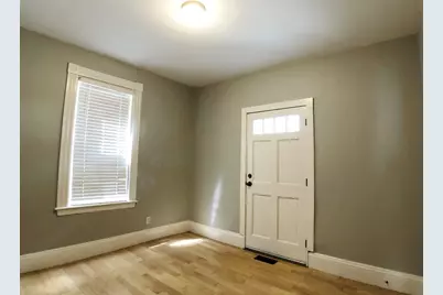 128 Chestnut St #1, Brookline, MA 02445 - Photo 9