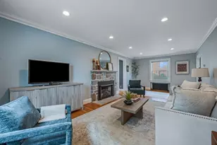 38 Cerdan Ave, Boston, MA 02132 - Photo 17