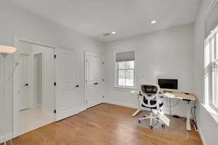 405 Parker St, Newton, MA 02459 - Photo 33