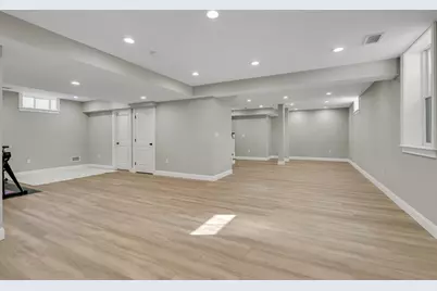 405 Parker St #405, Newton, MA 02459 - Photo 37