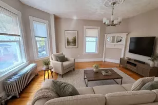 35 Catawba St, Boston, MA 02119 - Photo 1