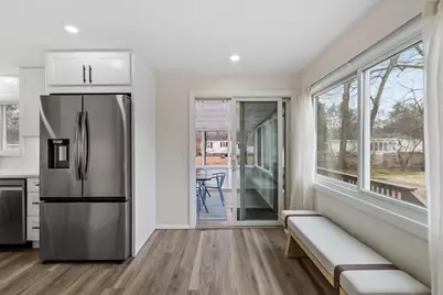 17 York Ave, Westford, MA 01886 - Photo 5