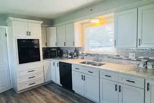 649 Stafford Rd, Fall River, MA 02721 - Photo 11