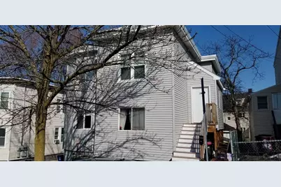 136 Walnut Ave #4, Revere, MA 02151 - Photo 1