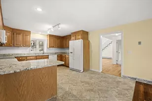 15 Indian Cove Way, Easton, MA 02375 - Photo 19