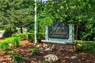 65 Hawthorne Dr, Bedford, NH 03110 - Photo 3