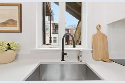 76 Perrin St #1, Boston, MA 02119 - Photo 15