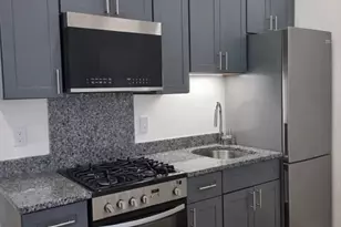 52 Washington Ave, Chelsea, MA 02150 - Photo 5