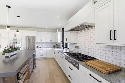 270 Forest Ave, Cohasset, MA 02025 - Photo 9