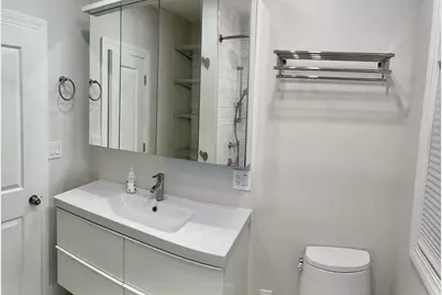 258 W Broadway #4, Boston, MA 02127 - Photo 13