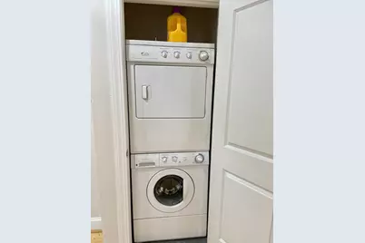 258 W Broadway #4, Boston, MA 02127 - Photo 17