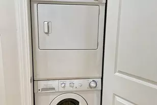 258 W Broadway, Boston, MA 02127 - Photo 17