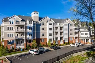 8 Island Ct, Easton, MA 02375 - Photo 1