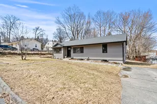 5 Wellesley Ave, Worcester, MA 01605 - Photo 1