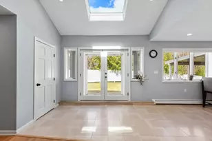 319 Lowell St, Lynnfield, MA 01940 - Photo 33