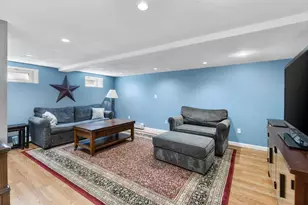 319 Lowell St, Lynnfield, MA 01940 - Photo 27