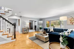 319 Lowell St, Lynnfield, MA 01940 - Photo 17