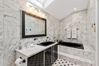 319 Lowell St, Lynnfield, MA 01940 - Photo 25