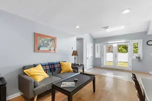 319 Lowell St, Lynnfield, MA 01940 - Photo 33