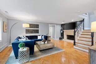 319 Lowell St, Lynnfield, MA 01940 - Photo 15