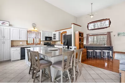 11 Aris Way #11, Milford, MA 01757 - Photo 7