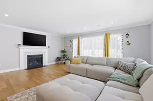 29 Grove St, Hudson, MA 01749 - Photo 17