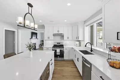 29 Grove Street #B, Hudson, MA 01749 - Photo 9